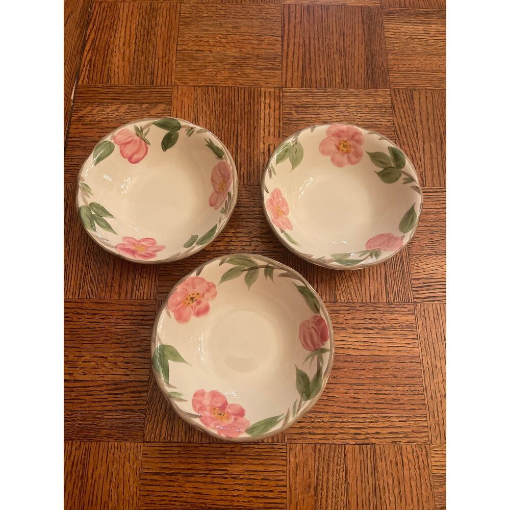Franciscan Desert  Rose berry bowls (3)